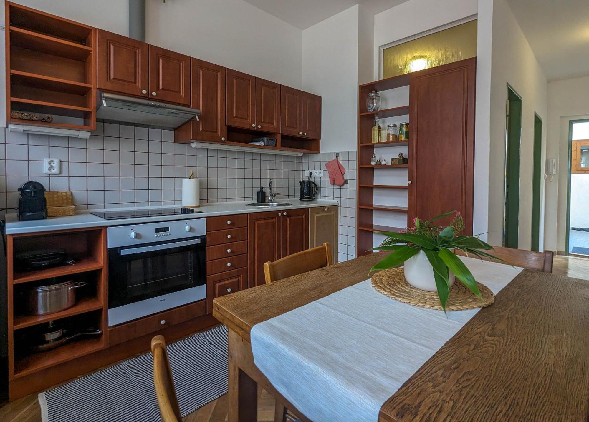 Jičín Apartman Pod Valdickou Branou מראה חיצוני תמונה